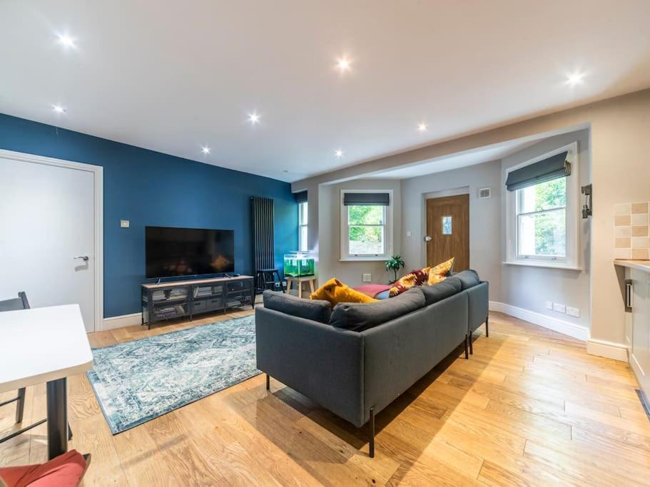 Surbiton Garden Flat Daire Dış mekan fotoğraf
